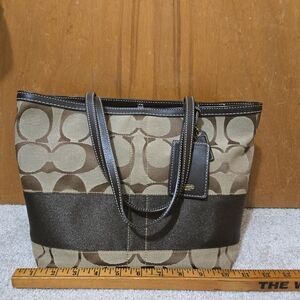 Coach Signature Tote